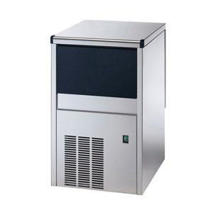 Combisteel ICE CUBE MAKER 25KG/24H